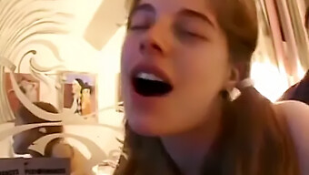 Jonge Franse Vriendin Krijgt Anale Seks En Een Facial Cumshot